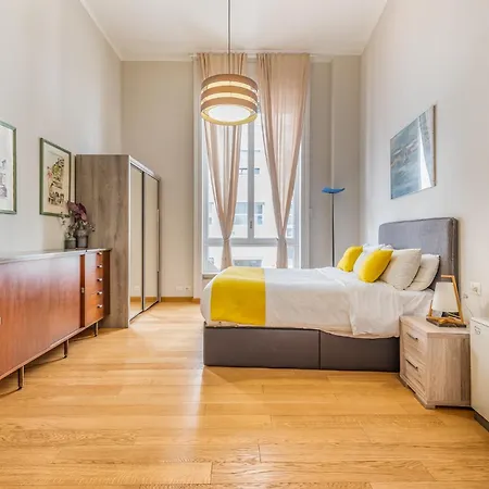 4 Pax Luxury Duomo San Babila Lejlighed Milano