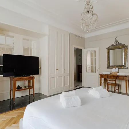 아파트 Brera Trilocale Di Lusso