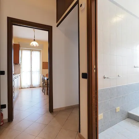 Apartment Primopiano - Cenisio B *