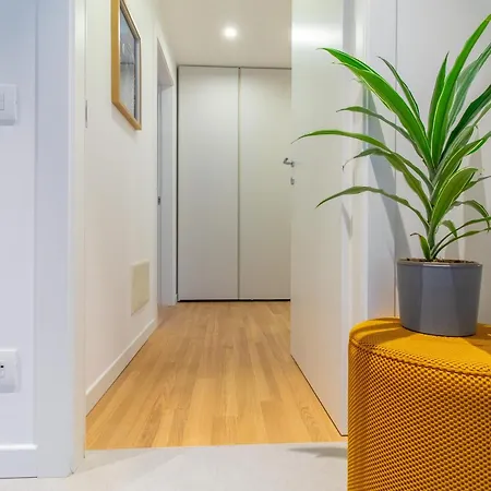 Olgiati Twelve - 3 Charming Bedrooms&gym Appartamento