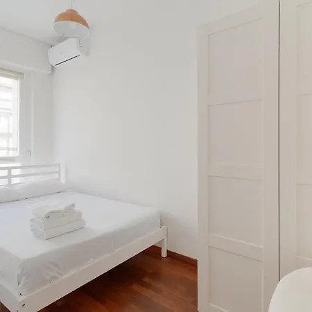 شقة Guesthost - Lorenteggio Charming Flat *