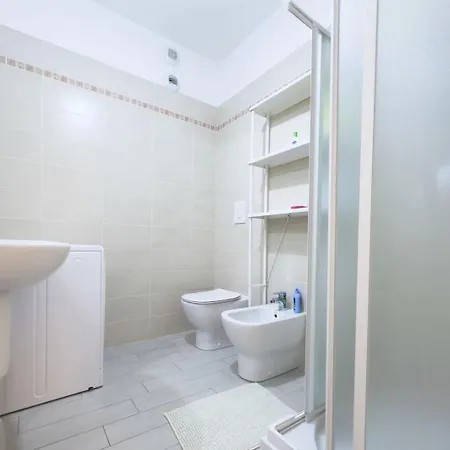 Apartamento Domusrely - New 3 Bedroom Merlata Next Rho Fiera *