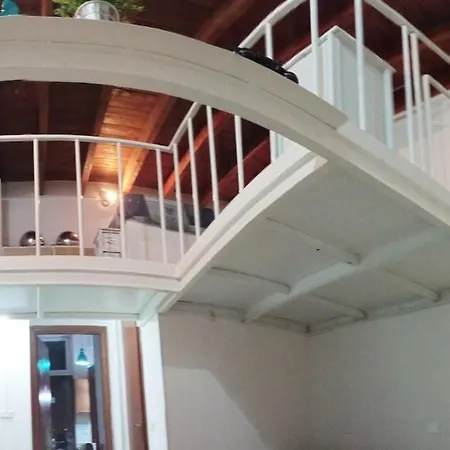 Nina House Yellow Metro Affori Center Апартаменты *