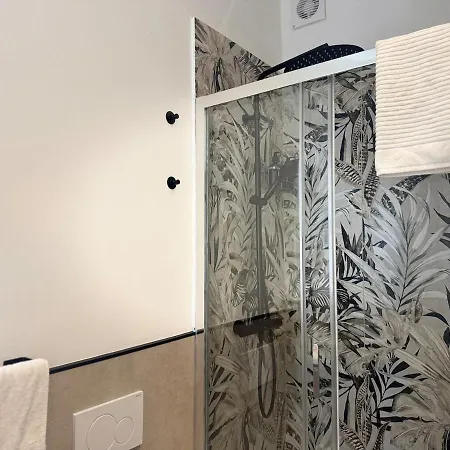 Appartamento Mch Navigli - 6 Stops To Duomo, Modern With Ac And Wifi Milano