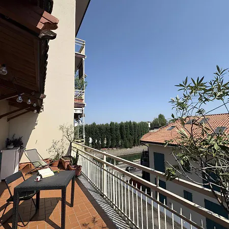 Attico A Corsico - Navigli E San Siro A 15 Minuti Апартаменты Милан