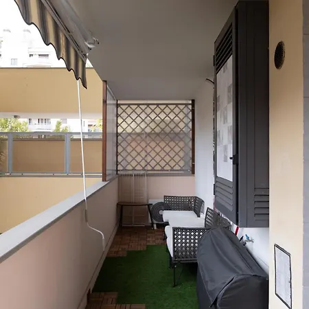 Ampio E Accogliente Bilocale In Zona Bicocca Apartmán