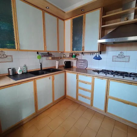 I Girasoli - Quiet For Center And Fairs With Free Wi-fi Apartman