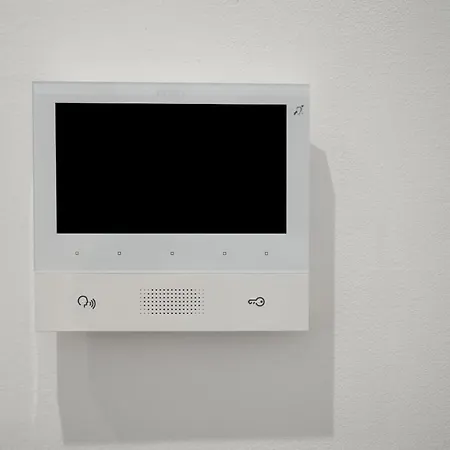 Апартаменты Vecchia Milano, 10 Minutes From The Duomo *