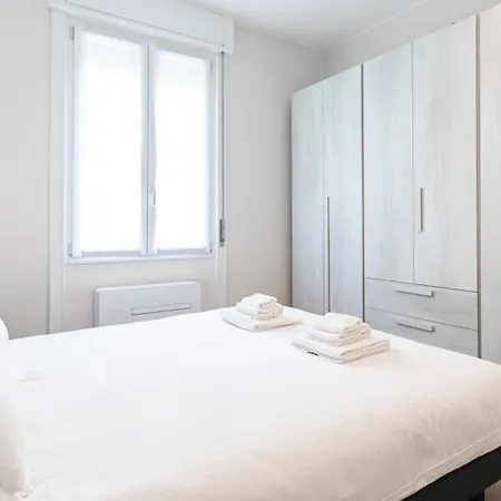 Apartment Italianway - Sebastiano Veniero 27 C - Bilocale Milan