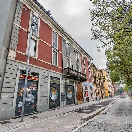 Urban Loft Porta Nuova - Bosco Verticale Milánó