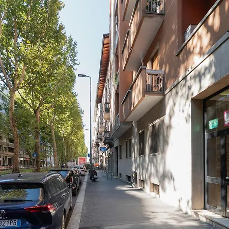 Guesthost - Comfy White Apartmán Milán