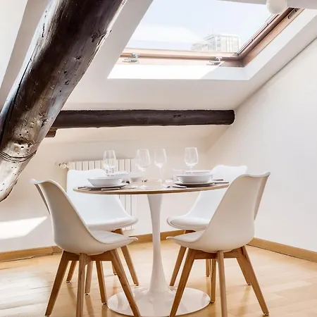 Easylife - - 9 P5 - Porta Romana Lejlighed