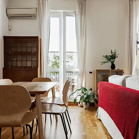 Center Rooftop With Terrace In Porta Romana *