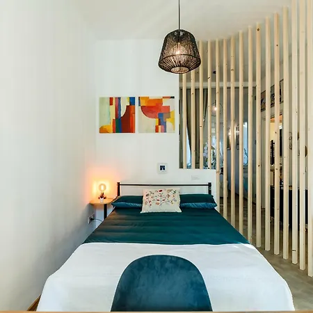 Private Garden&metro 2 Min - Wooden Wave Flat Apartment