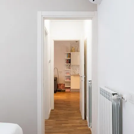 Ampio E Accogliente Bilocale In Zona Bicocca Apartmán