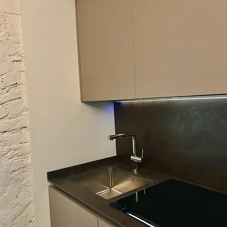 Elegant Design Loft For A Luxury Stay, M1 To Duomo アパート ミラノ