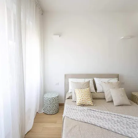Skyline View & Design Porta Nuova Апартаменты Милан