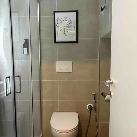 Greenside Apartment *