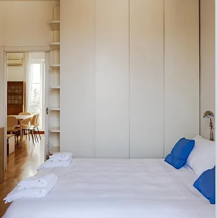 Center Rooftop With Terrace In Porta Romana