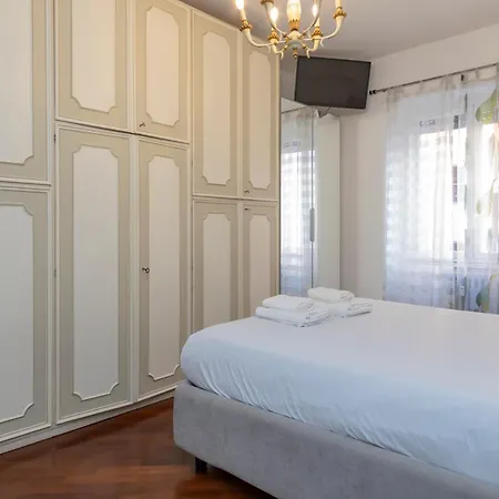 I-host - Vallazze 89 *