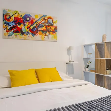 Open Space Lambrate San Raffaele ميلان