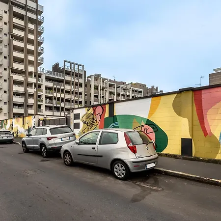 Stayeasy Meucci - 2-level With Garden And Box Lägenhet *