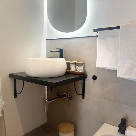 Mch Navigli - 6 Stops To Duomo, Modern With Ac And Wifi Appartamento Milano