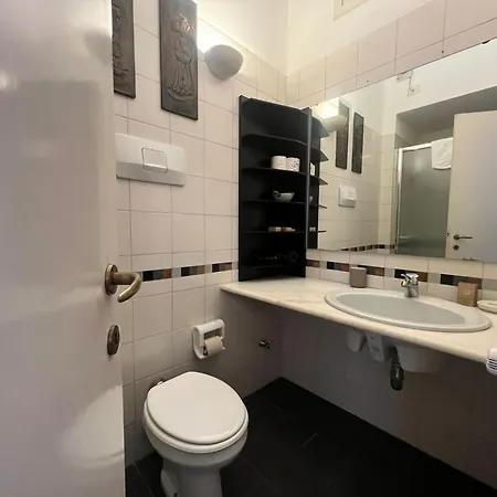 Prestigious 3 Bedrooms, 8 Guest, Centre Porta Romana By Kibilu Affitti Brevi * Milano