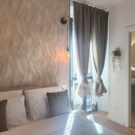 Mch Navigli - 6 Stops To Duomo, Modern With Ac And Wifi Milano