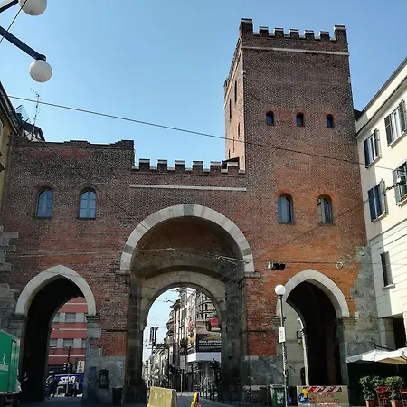 Modern Flat Historical Center Colonne San Lorenzo Navigli *