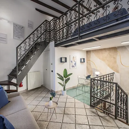 La Corte Milanese - Bocconi, Navigli & Duomo Apartamento Milão