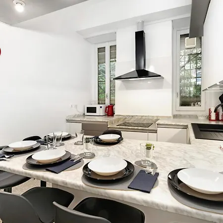 Piola M2-centrale, Ampio E Moderno *