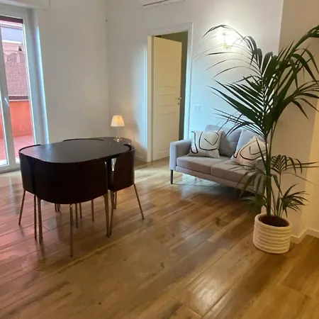 Lejlighed Modern One-bedroom With Terrace - Naviglio Martesana