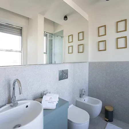 Skyline View & Design Porta Nuova * Милан