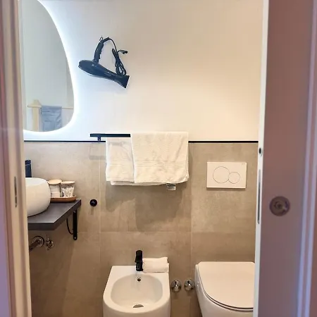 Mch Navigli - 6 Stops To Duomo, Modern With Ac And Wifi Appartamento Milano
