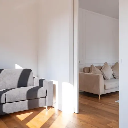 Lusso, Stile E Un Meraviglioso Terrazzo Nel Cuore Di *