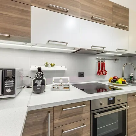 Open Space Lambrate San Raffaele 公寓 *