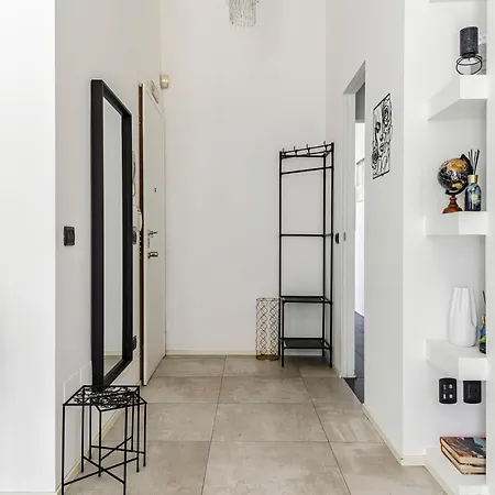 Lejlighed Luminoso Trilocale Vicino Stazione Milano