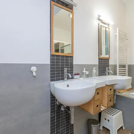 Appartement I-host Porta Romana Garden - Tiraboschi