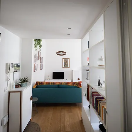 アパート Two-room 450 Meters From Gelsomini M4 *