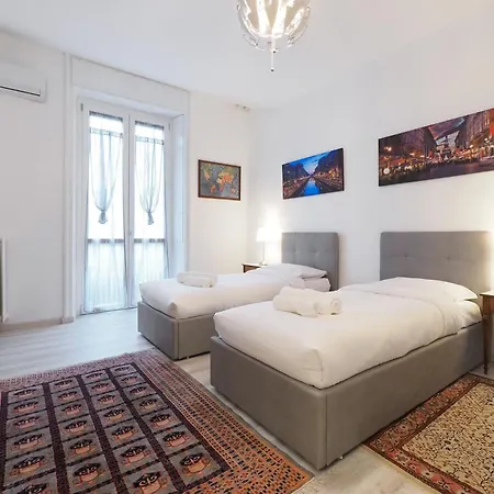 Primopiano - Ampere Apartmán Milán