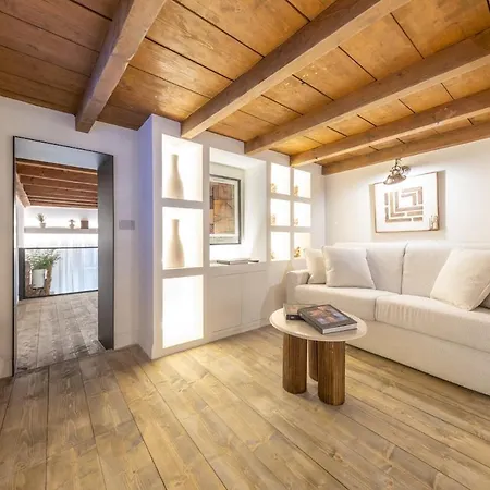 Secret - San Babila Lux 2 Bedrooms *