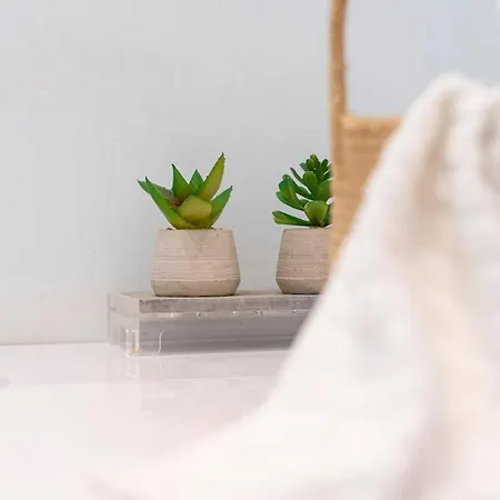 Luxury - Pergolesi 24 *