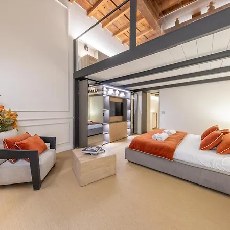 Secret - San Babila Lux 2 Bedrooms Mediolan