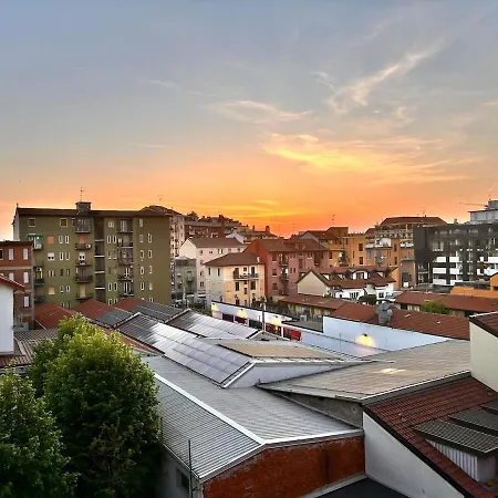 Thecolorfulhouse Navigli Centre Mailand