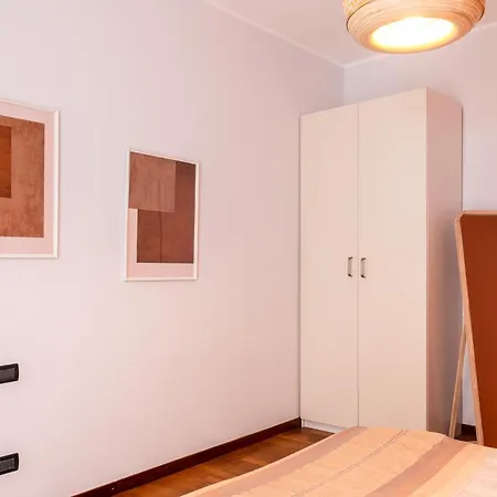 Διαμέρισμα Sesto Sole - Wide 6th Floor - Near Prada-bocconi-ieo *