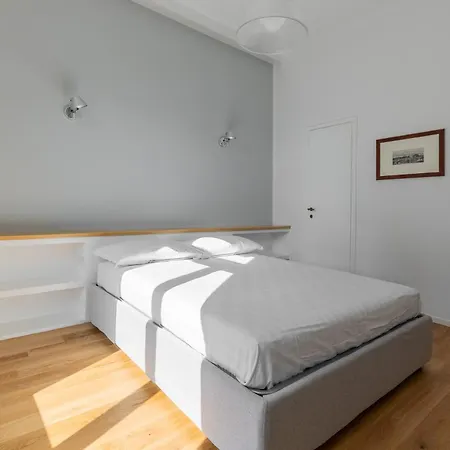 Tricolore - Luxury By Design Club Collection