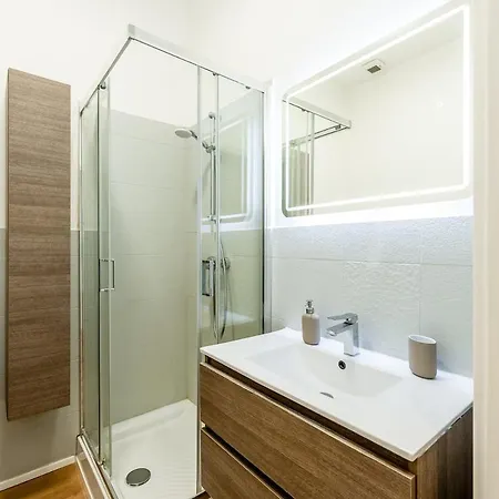 Апартаменты Vecchia Milano, 10 Minutes From The Duomo *