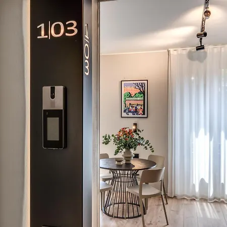 Seety Porta Romana Corte Apartment