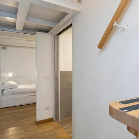 I-host Porta Romana Garden - Tiraboschi Apartment *